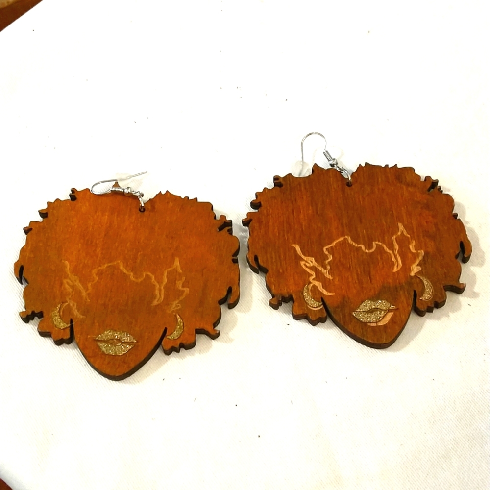 "Just Kissed" wooden earrings by Natural Girls Rock